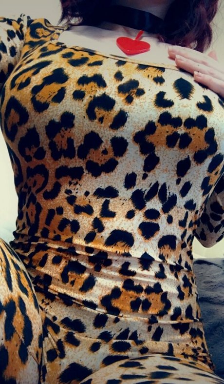 後背位オンリーファンズ 美しいヌード アーカイブ