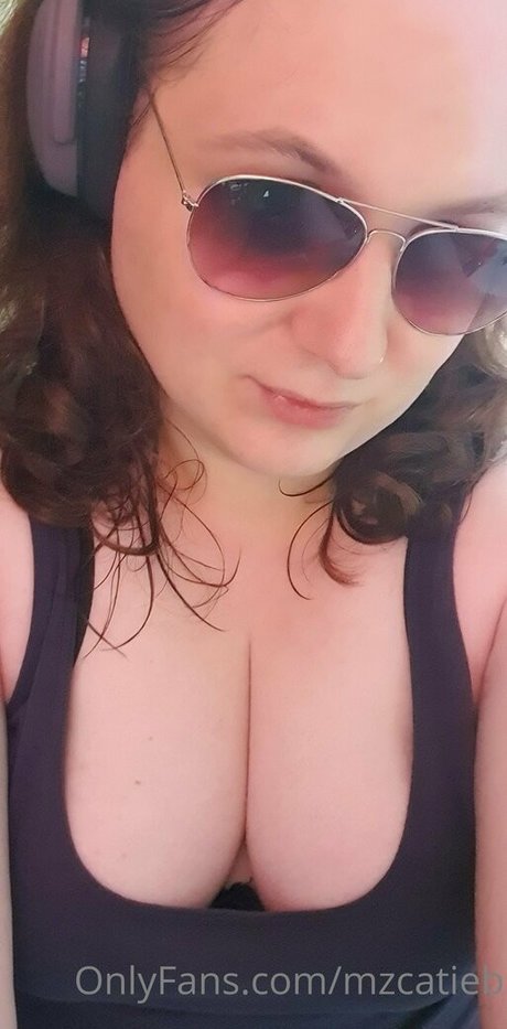 ジンジャーティーンオンリーファンズ 可愛い 写真