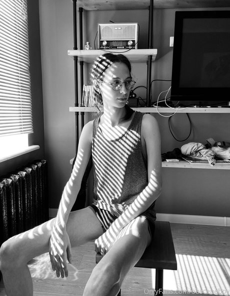 obsceneboy セクシーなスター 写真