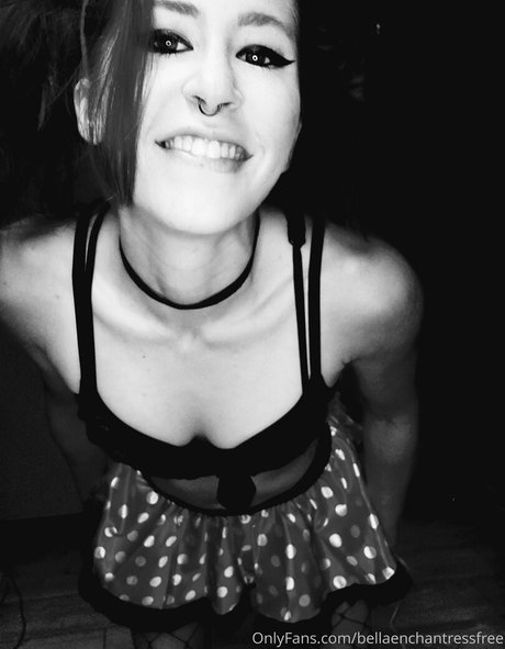 金髪オナニーオンリーファンズ えろた ギャラリー