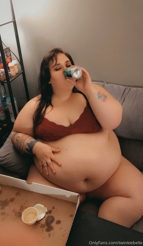 ぽっちゃりカップルオンリーファンズ ポルノ ギャラリー