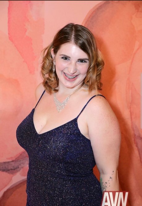 獣医オンリーファンズ ヌード 写真