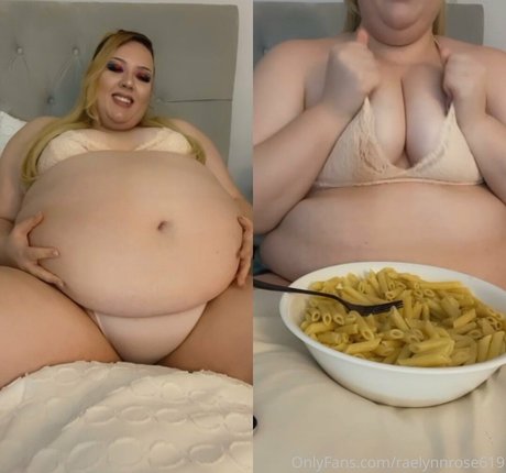 raelynnrose619 セクシーモデル ギャラリー