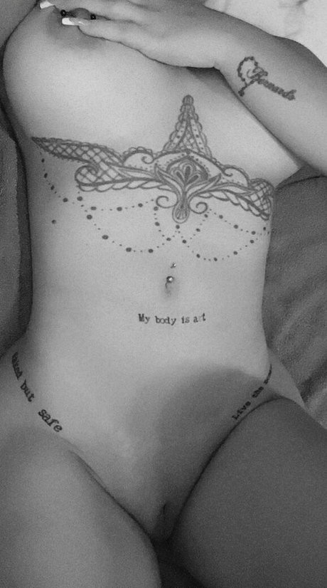 金髪の顔射オンリーファンズ ホット裸 ギャラリー