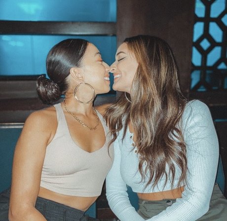 Kassandra Lee セックスポルノスター 写真