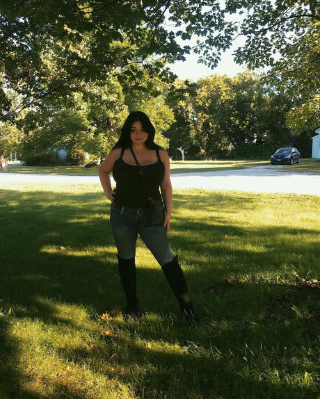 asmr 足 オンリーファンズ ホットヌード 画像