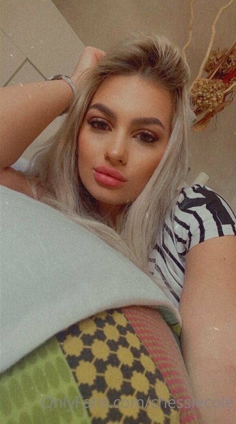 chessiecole アダルトモデル 画像