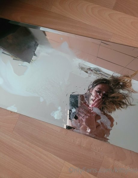 ジムのインフルエンサーオンリーファンズ 無料ヌード 画像