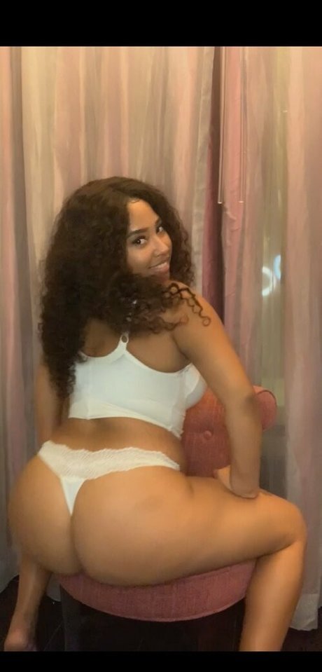 角質の女の子オンリーファンズ 無料 写真