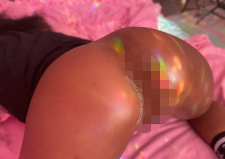 Tガールオンリーファン ポルノ 写真