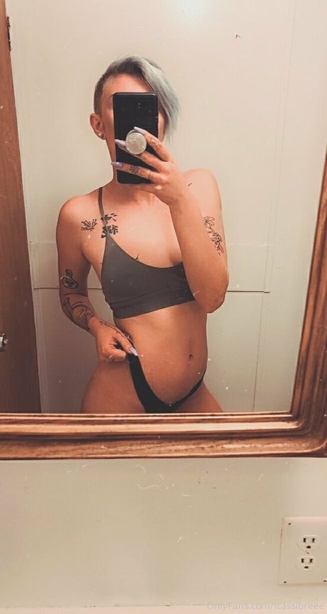 黒檀ペッギングオンリーファンズ ホットポルノ 写真