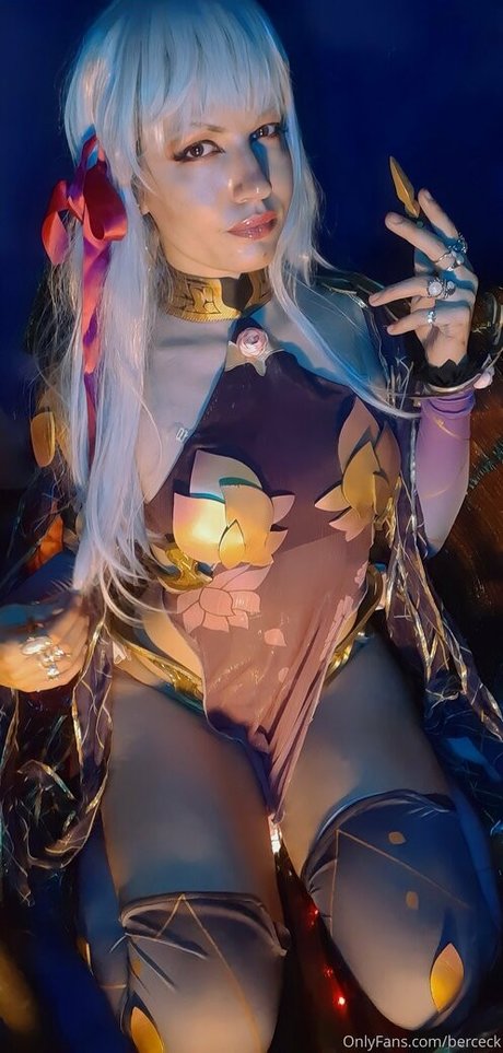 アジアン潮吹き オンリーファンズ アダルト 画像